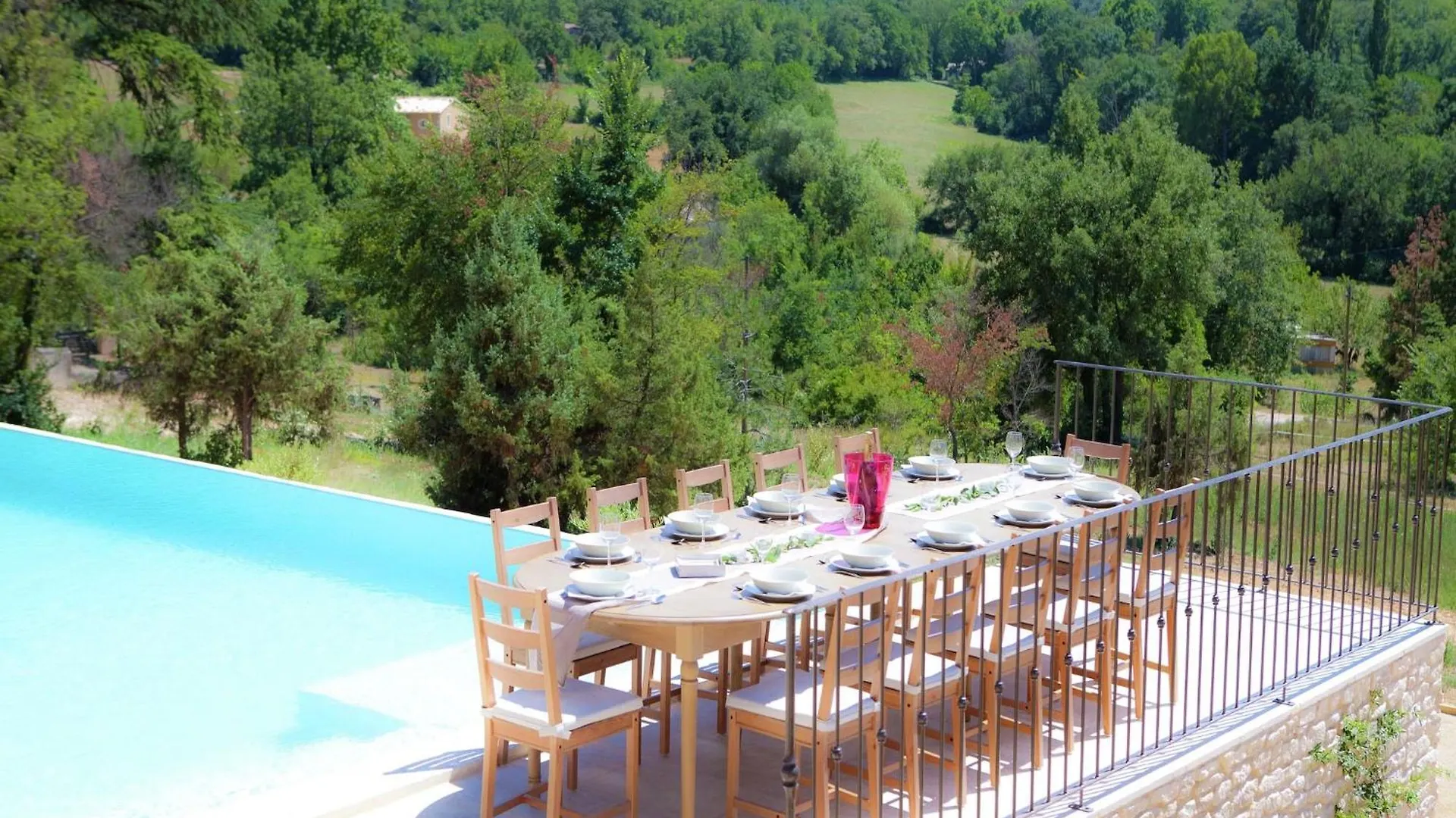 Luxury Villa In Provence With A Private Pool Martres-Tolosane